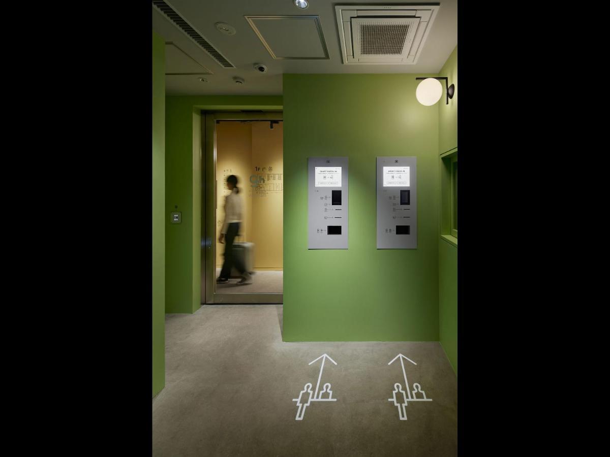 9H Nine Hours Woman Shinjuku Sleep Lab Tokyo Exterior photo